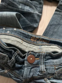 New Lowrise jeans