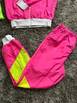 Hot KOKO 80-luvun tuulipuku/treeniasu