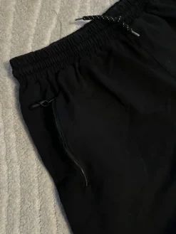 Tommy Hilfiger lyhyet shortsit