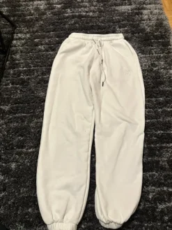 Outlet m & sportswear M nutrition collegehousut