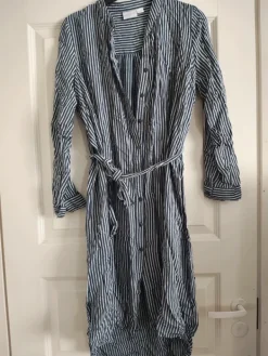 Hot Mamalicious äitiyspaita/mekko