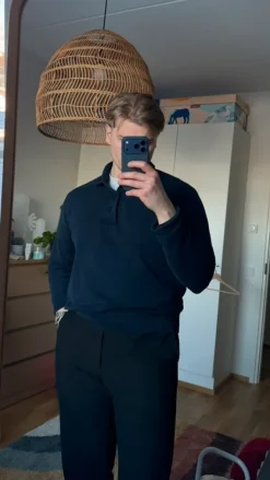 New Mango pitkähihainen paita