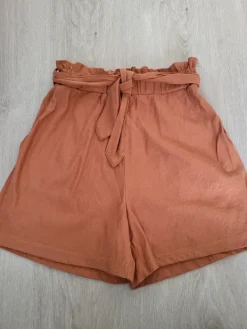 New Mango shortsit xs-s
