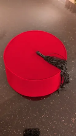 New FEZ Maskeradhatt röd