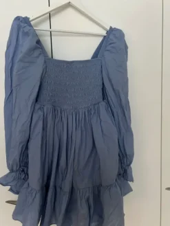 Sale & Other Stories Mekko