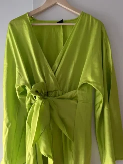 Online Gina Tricot Mekko