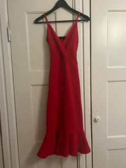 Sale PrettyLittleThing Mekko