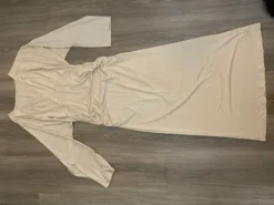 Online Mekko beige L-koko