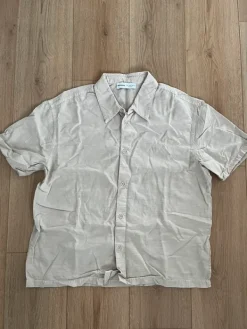 Hot Bershka Miesten kesäpaita