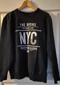 Discount Miesten College paita