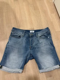 Discount Jack & Jones Miesten farkkushortsit