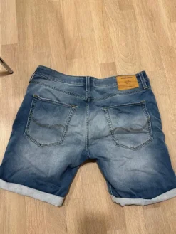 Discount Jack & Jones Miesten farkkushortsit