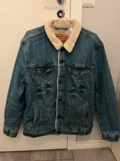 Hot Miesten farkkutakki vuorella