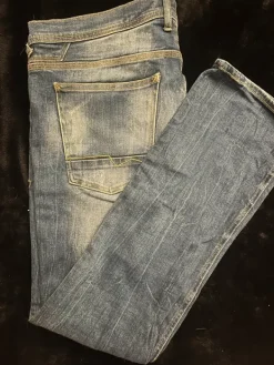 Outlet Jack & Jones Miesten farkut