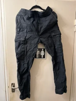 Discount H&M Miesten housut