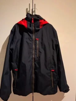 Discount luhta sport Miesten hyväkuntoinen takki