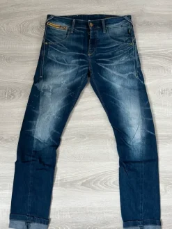 Best Miesten Jack & Jones farkut