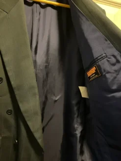 Outlet Tailored Miesten juhlapuku