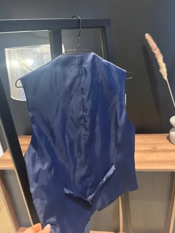 Outlet Miesten liivi M