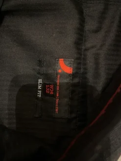 Sale Dressmann Miesten mustaharmaa pukusetti