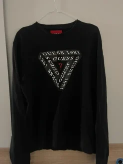 Online GUESS Miesten paita