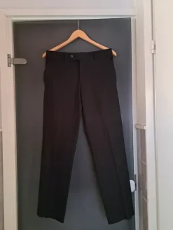 Hot Oliver Miesten puku