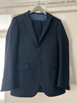 Sale Dressmann Miesten puku