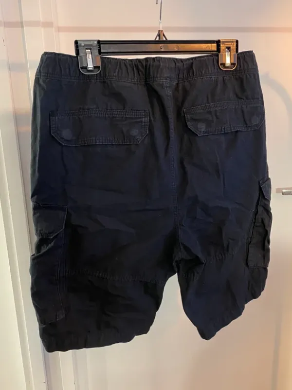 Outlet H&M Miesten shortsit