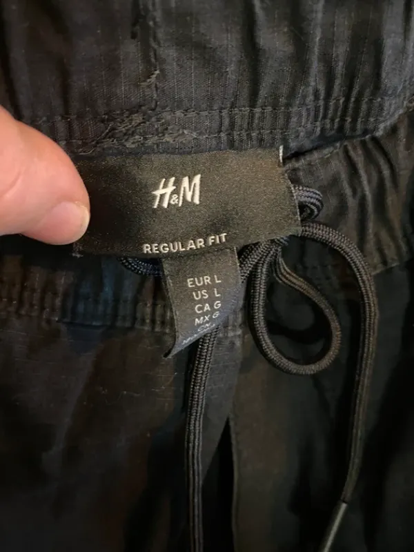 Outlet H&M Miesten shortsit