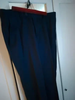 Clearance Miesten suorat housut