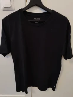 New Jack & Jones Miesten t-paita