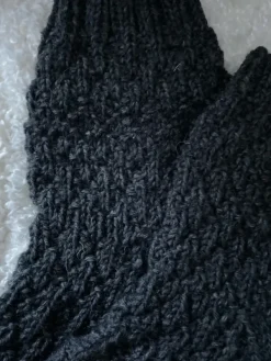 Clearance DIY Miesten tummanharmaa villasukat