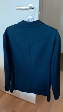 Clearance Jack & Jones Miesten tummansininen sisätakki