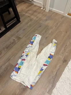 Outlet KOKO Miesten tuulihousut