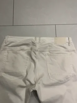 Best Miesten valkoiset farkut