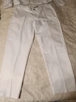 New Manfinity Miesten valvoinen käyttämätön puku