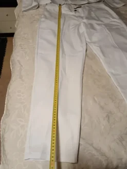 New Manfinity Miesten valvoinen käyttämätön puku