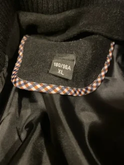 Hot Miesten villakangastakki