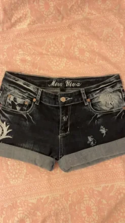 Hot miss viva low rise jean shorts