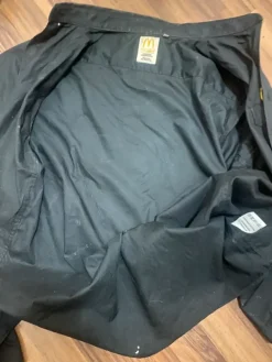 Discount McDonald's Mäkkärin kauluspaita