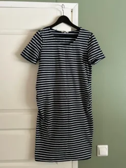 Hot H&M m/l kokoisia äitiystunikoita/ mekkoja