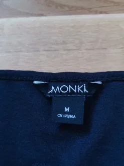 Hot Monki haalari