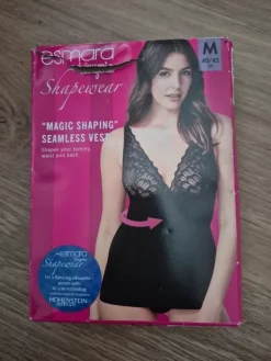 Discount Esmara Muotoileva paita