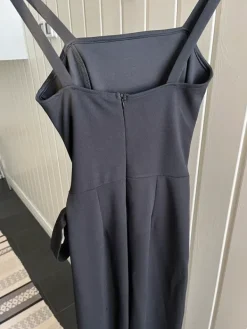 Hot Even&Odd Musta haala