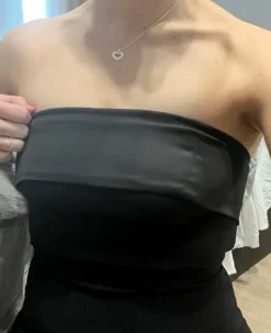 Bershka Musta haalari