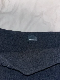 Sale Gina Tricot Musta hame