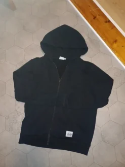 Sale Andy Musta huppari