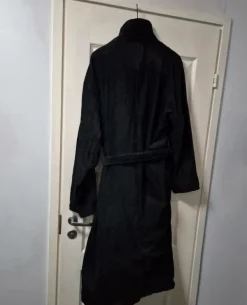 Online Musta kylpytakki