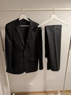 Clearance Dressmann Musta puku