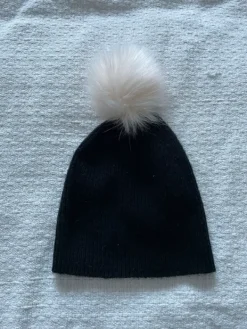 Pieces Musta tupsupipo